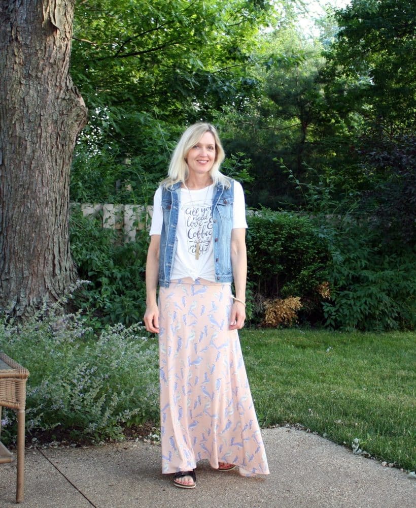 Casual Maxi Skirt Outfit