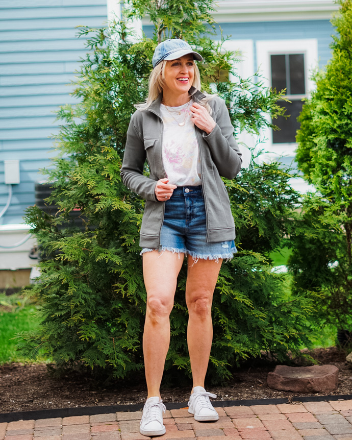 Utility Jacket Outfit Ideas for Spring - Putting Me Together