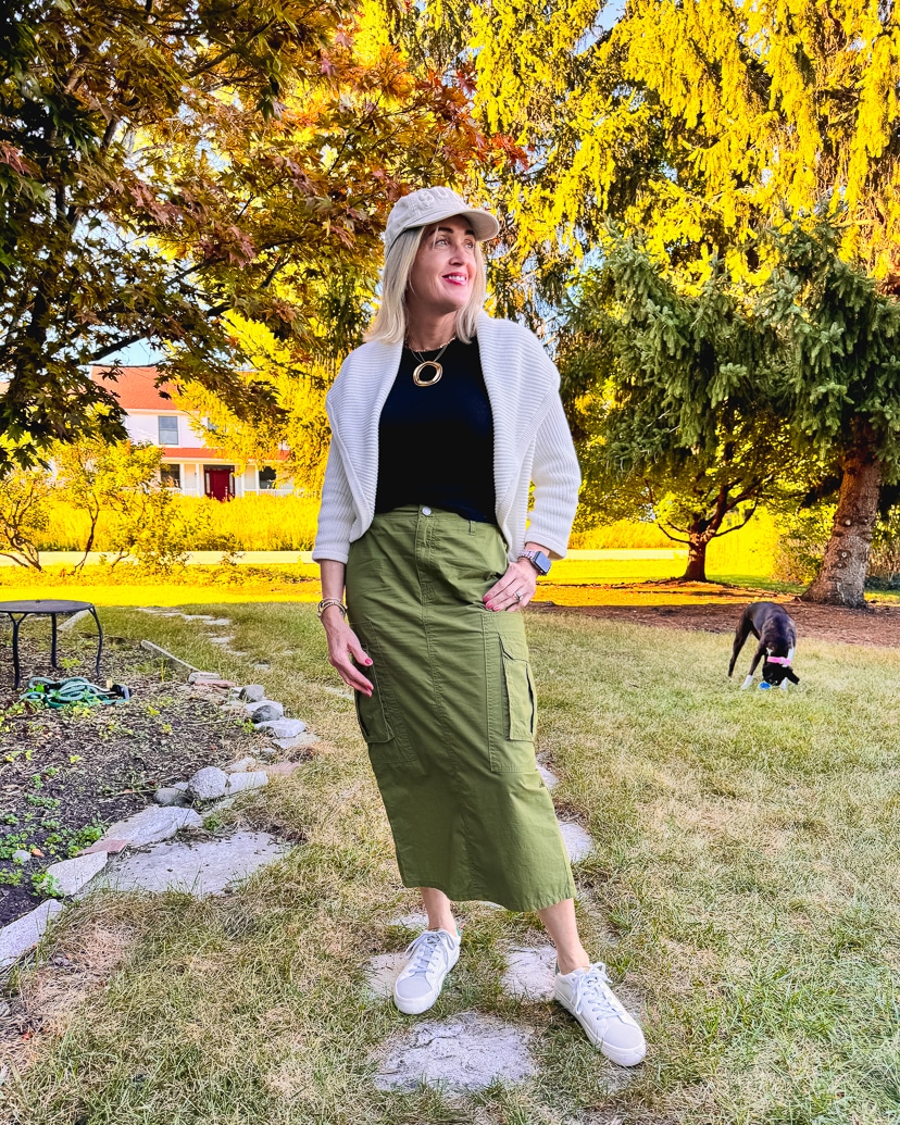 how to style a cargo skirt