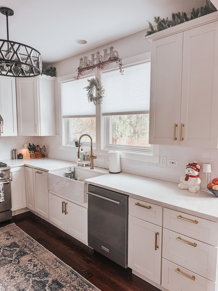 modern farmhouse kitchen decorated for christmas